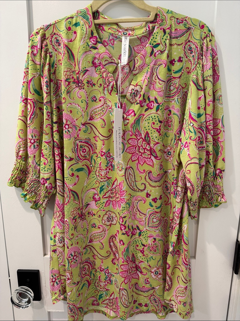 Sanctuary Lime & Hot Pink Paisley V-Neck Blouse
